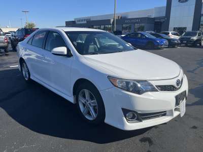 Pre-Owned 2014 Toyota Camry for sale in St. Joseph MO
