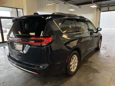 Pre-Owned 2021 Chrysler Pacifica Touring L Minivan for sale in St. Joseph MO