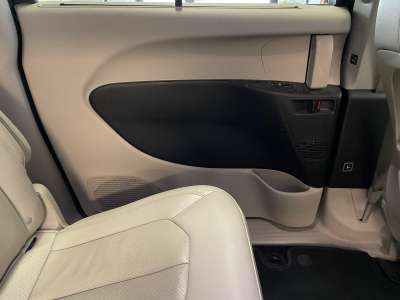 Pre-Owned 2021 Chrysler Pacifica for sale in St. Joseph MO