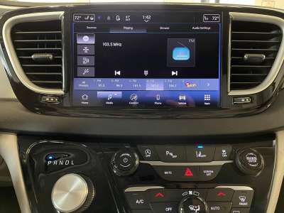 Pre-Owned 2021 Chrysler Pacifica for sale in St. Joseph MO