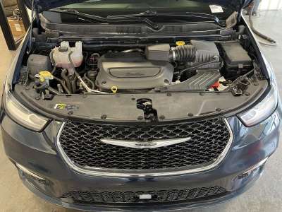 Pre-Owned 2021 Chrysler Pacifica for sale in St. Joseph MO