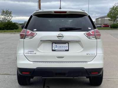 Pre-Owned 2016 Nissan Rogue SV SUV/Crossover for sale in St. Joseph MO