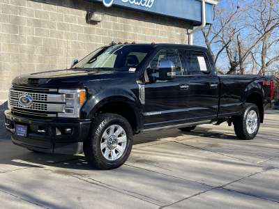 Pre-Owned 2019 Ford Super Duty F-350 Platinum Crew Cab Truck for sale in St. Joseph MO