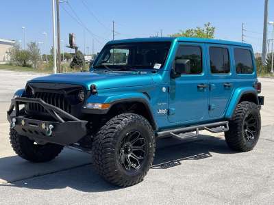 Pre-Owned 2020 Jeep Wrangler Unlimited Sahara SUV/Crossover for sale in St. Joseph MO