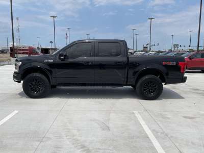 Pre-Owned 2018 Ford F-150 Lariat Crew Cab Truck for sale in St. Joseph MO