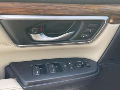 Pre-Owned 2018 Honda CR-V for sale in St. Joseph MO