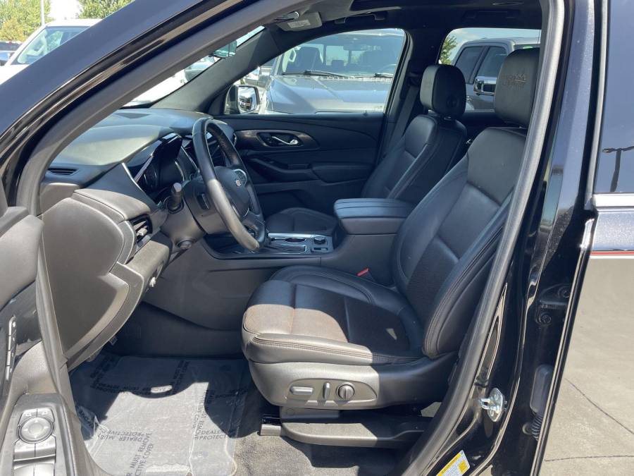 Pre-Owned 2023 Chevrolet Traverse for sale in St. Joseph MO