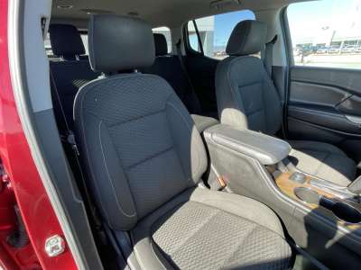 Pre-Owned 2019 GMC Acadia for sale in Grand Island NE