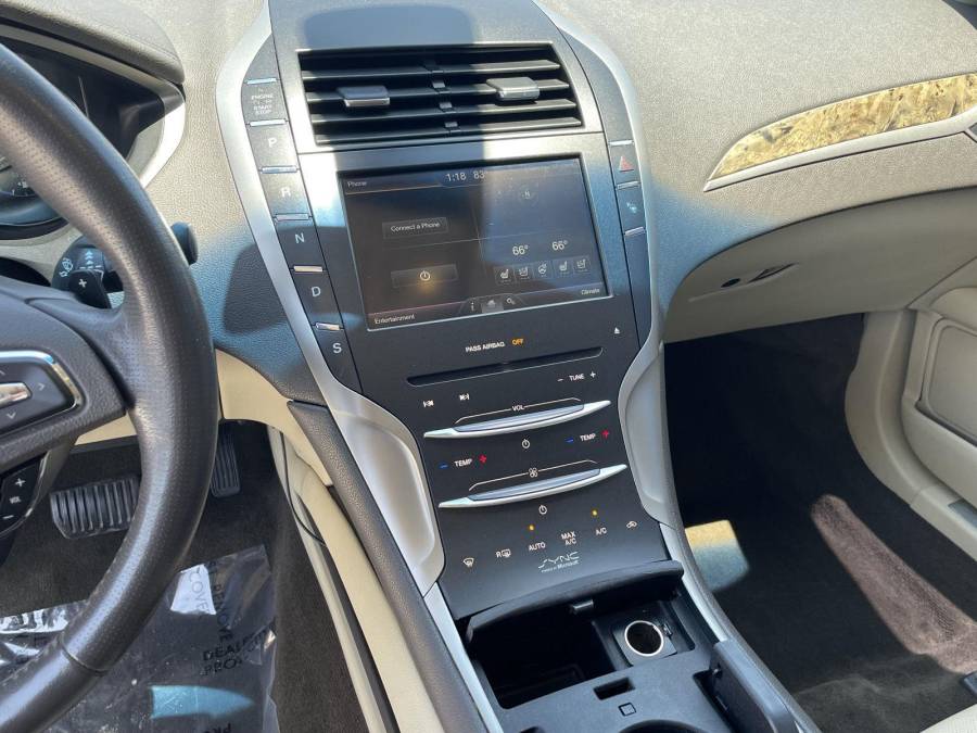Pre-Owned 2013 Lincoln MKZ for sale in Grand Island NE