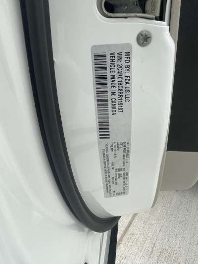 Pre-Owned 2024 Chrysler Pacifica for sale in Grand Island NE