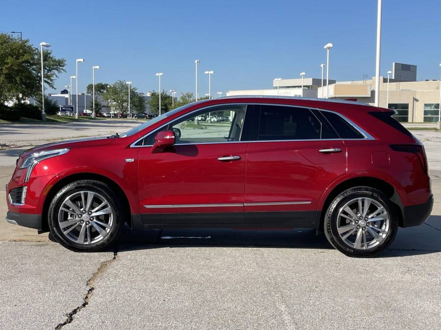 Pre-Owned 2025 Cadillac XT5 for sale in Lincoln NE