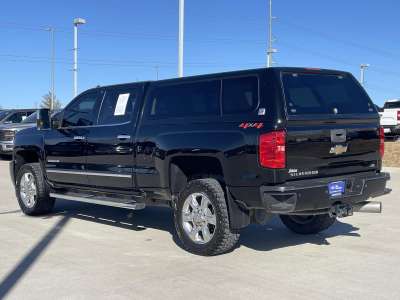 Pre-Owned 2019 Chevrolet Silverado 2500HD LTZ Crew Cab Truck for sale in Lincoln NE