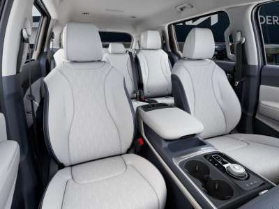 New 2026 Kia Carnival Hybrid for sale in St. Joseph MO