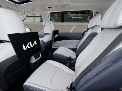 New 2026 Kia Carnival Hybrid for sale in St. Joseph MO