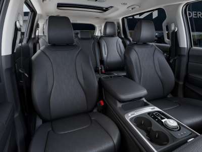 New 2026 Kia Carnival Hybrid for sale in St. Joseph MO