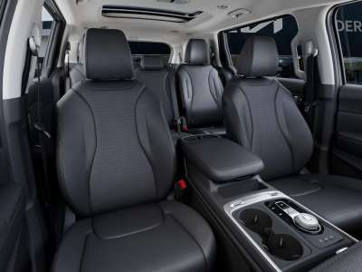 New 2026 Kia Carnival Hybrid for sale in St. Joseph MO