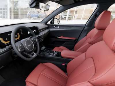 New 2026 Kia K5 for sale in St. Joseph MO