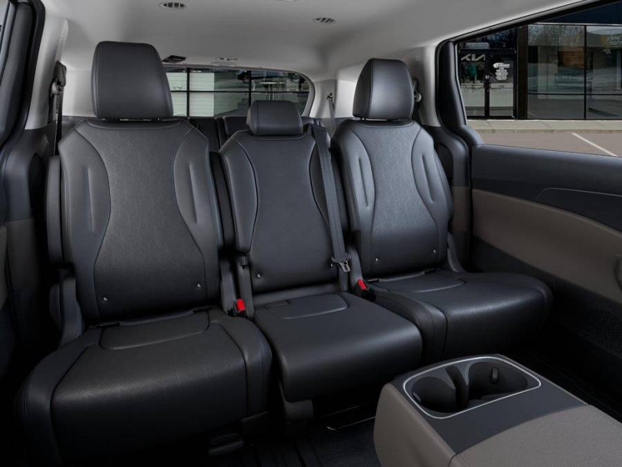 New 2027 Kia Carnival for sale in St. Joseph MO