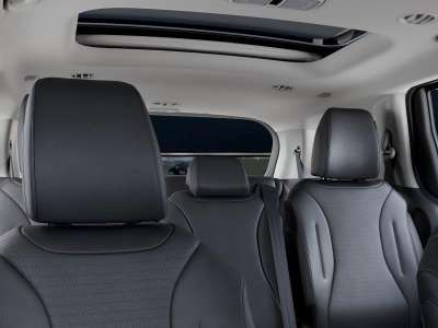 New 2027 Kia Carnival for sale in St. Joseph MO