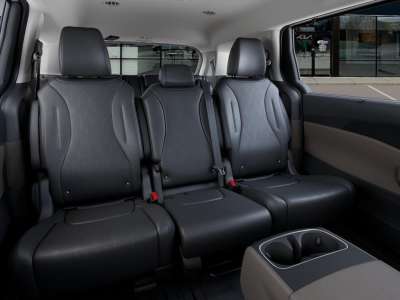 New 2027 Kia Carnival Hybrid for sale in St. Joseph MO