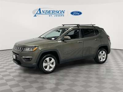 Pre-Owned 2018 Jeep Compass Latitude SUV/Crossover for sale in St. Joseph MO Pre-Owned 2018 Jeep Compass Latitude SUV/Crossover for sale in St. Joseph MO